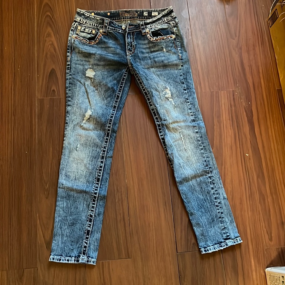 Miss me Jeans size 29. Only Worn once, if any at all. Perfect condition